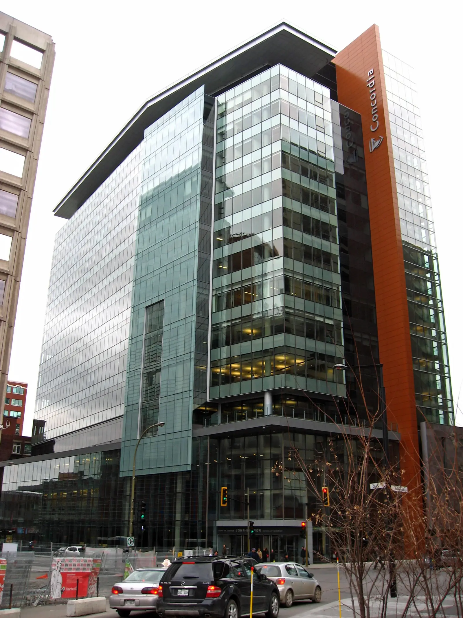 Concordia University campus — The John Molson School of Business of Concordia University in Montreal , Quebec , Canada .