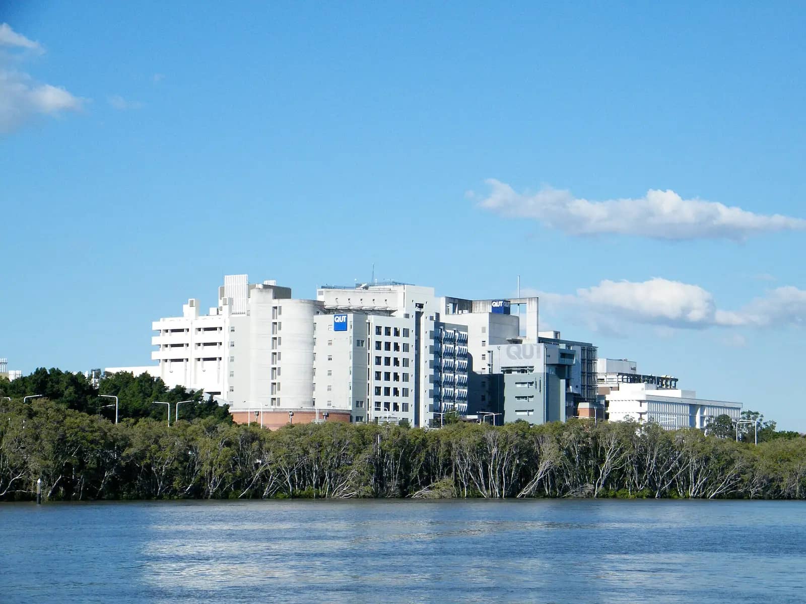 Queensland University of Technology campus — QUT Gardens Point Campus as seen from South Bank Parklands.